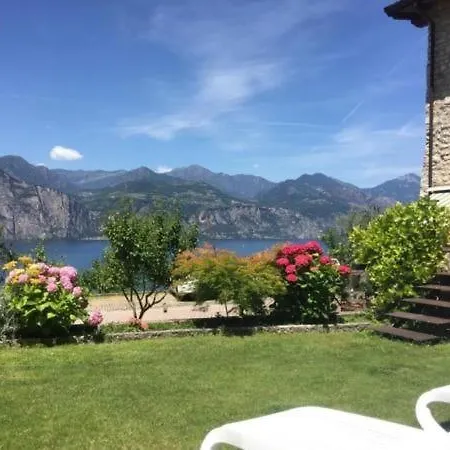 アパート Nr, 3 Im Casa Margherita, Mit Terrasse, Garten Und Seeblick *